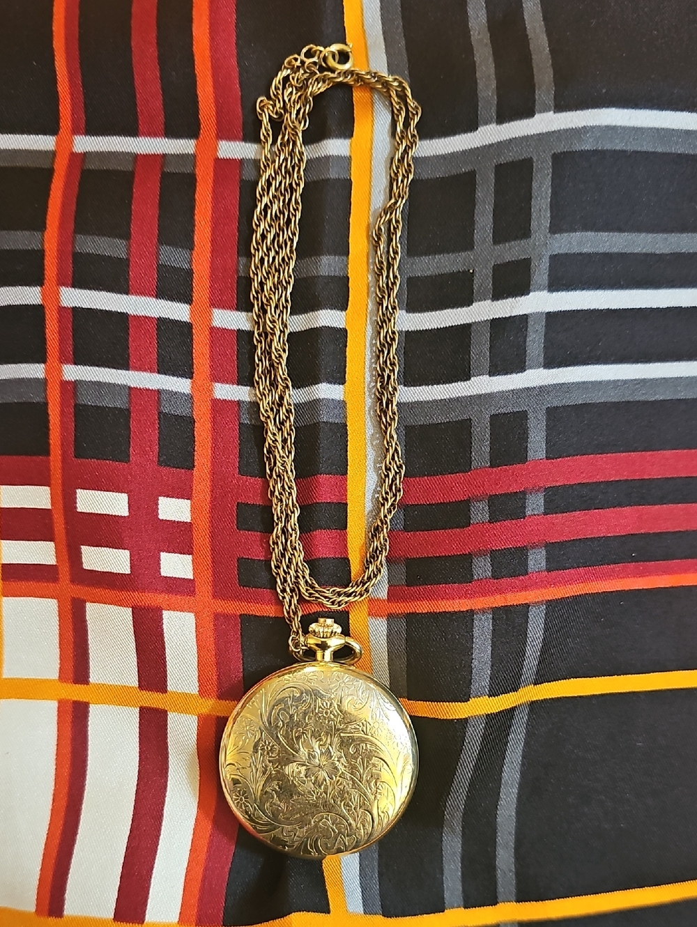 Vintage Floral Engraved Gold Pocket Watch - Incabloc Grand Prix